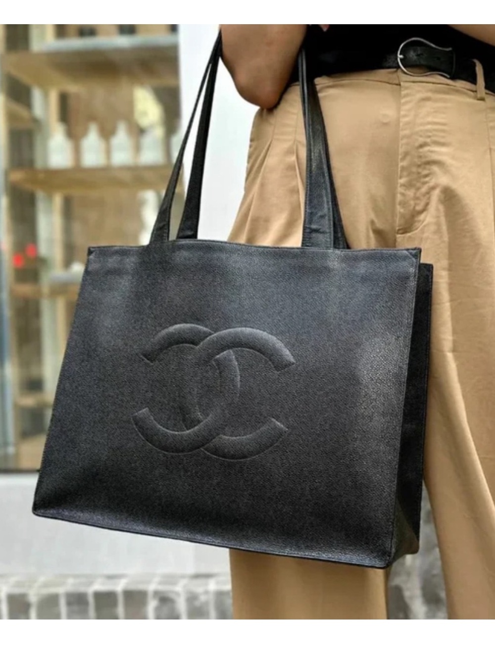 CHANEL authentic black caviar leather large tote bag gold CC